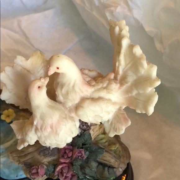Vintage Loui Dionne Figurine Love birds - Picture 1 of 7